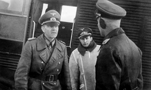 Conducătorul Armatei a 6-a germane, generalul von Paulus (© Bundesarchiv Bild 101I-021-2081-31A / Wikimedia Commons)