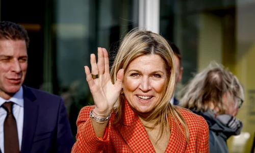 Regina Máxima în portocaliu, Profimedia (1) jpg