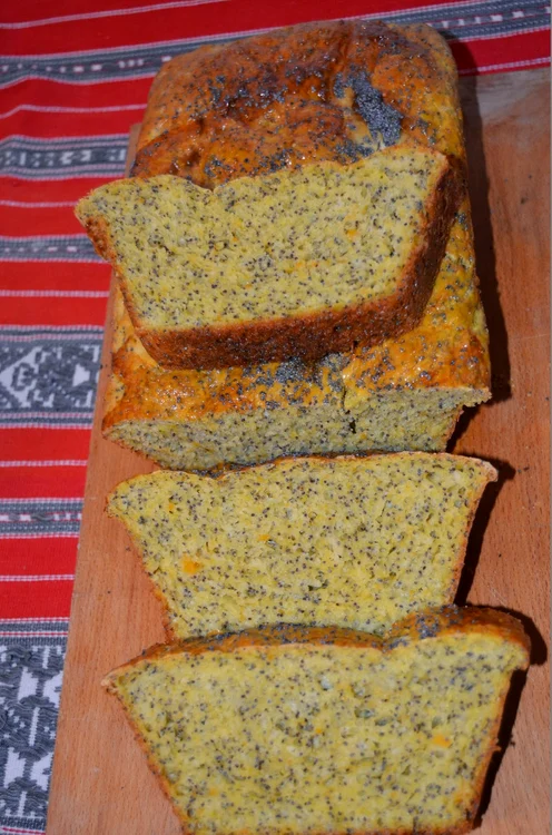 
    Pâine de casă cu dovleac  