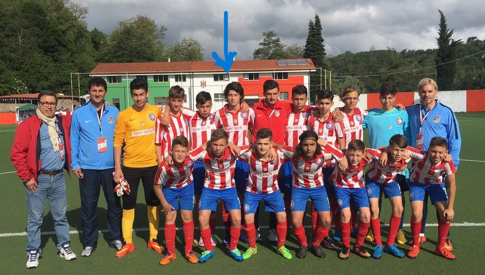 EXCLUSIV / „Hoțul de copii” l-a făcut mare pe Radu Drăgușin. Fotografii de colecție cu cel mai scump tricolor din istorie