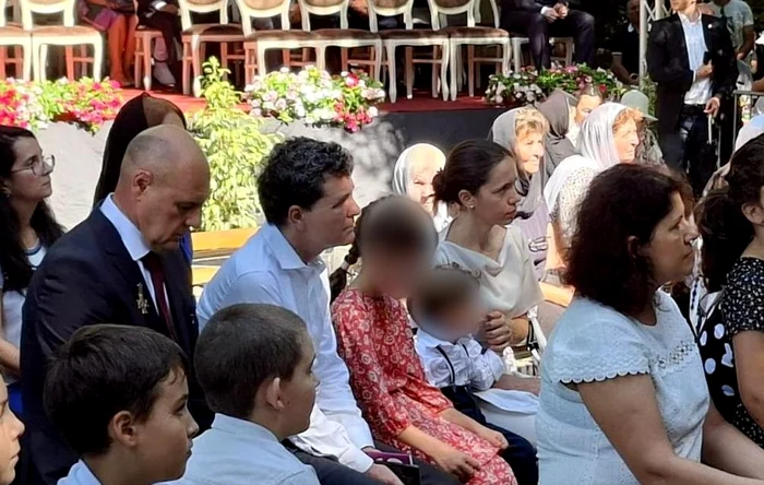 Președintele Nicușor Dan a preferat slujba religioasă în locul manifestărilor festiviste