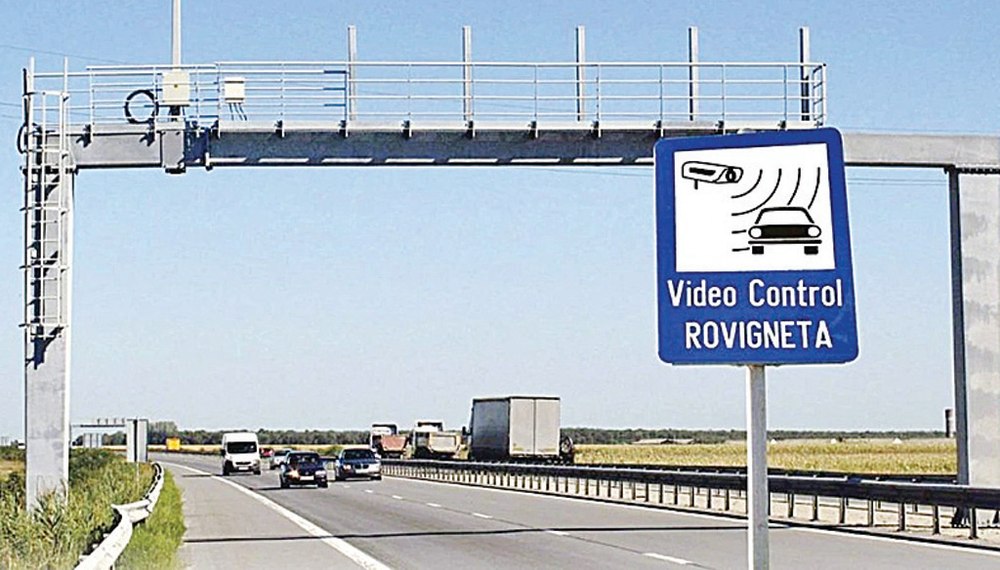Taxele pe drumurile din România ar urma să fie modificate și majorate. Cât va costa o rovinietă în 2024