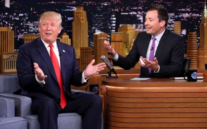 Donald Trump (stânga) la Tonight Show FOTO nbcnewyork.com