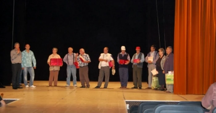 Constanţa: Persoanele vârstnice, sărbătorite la Mangalia şi Medgidia