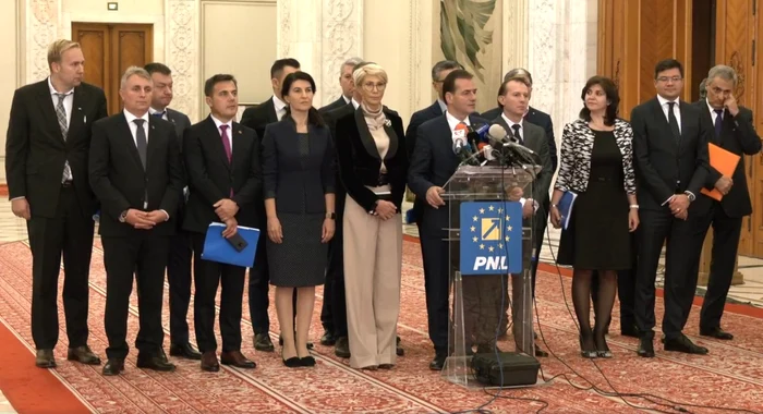 Ei sunt cei care vor conduce ministerele din Guvernul Orbanfoto: news.ro