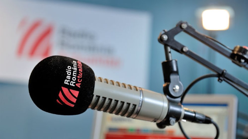 Matinalul de la Radio România Actualități a depășit emisiunile de dimineață ale radiourilor private