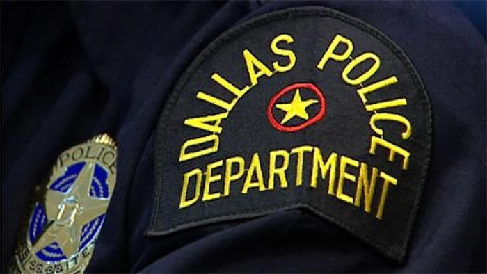 Focuri de armă au fost trase împotriva sediului general al poliţiei din Dallas FOTO lakewood.advocatemag.com