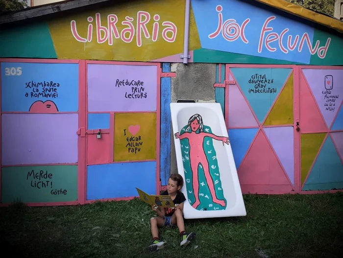 Portofelul portocaliu jpeg