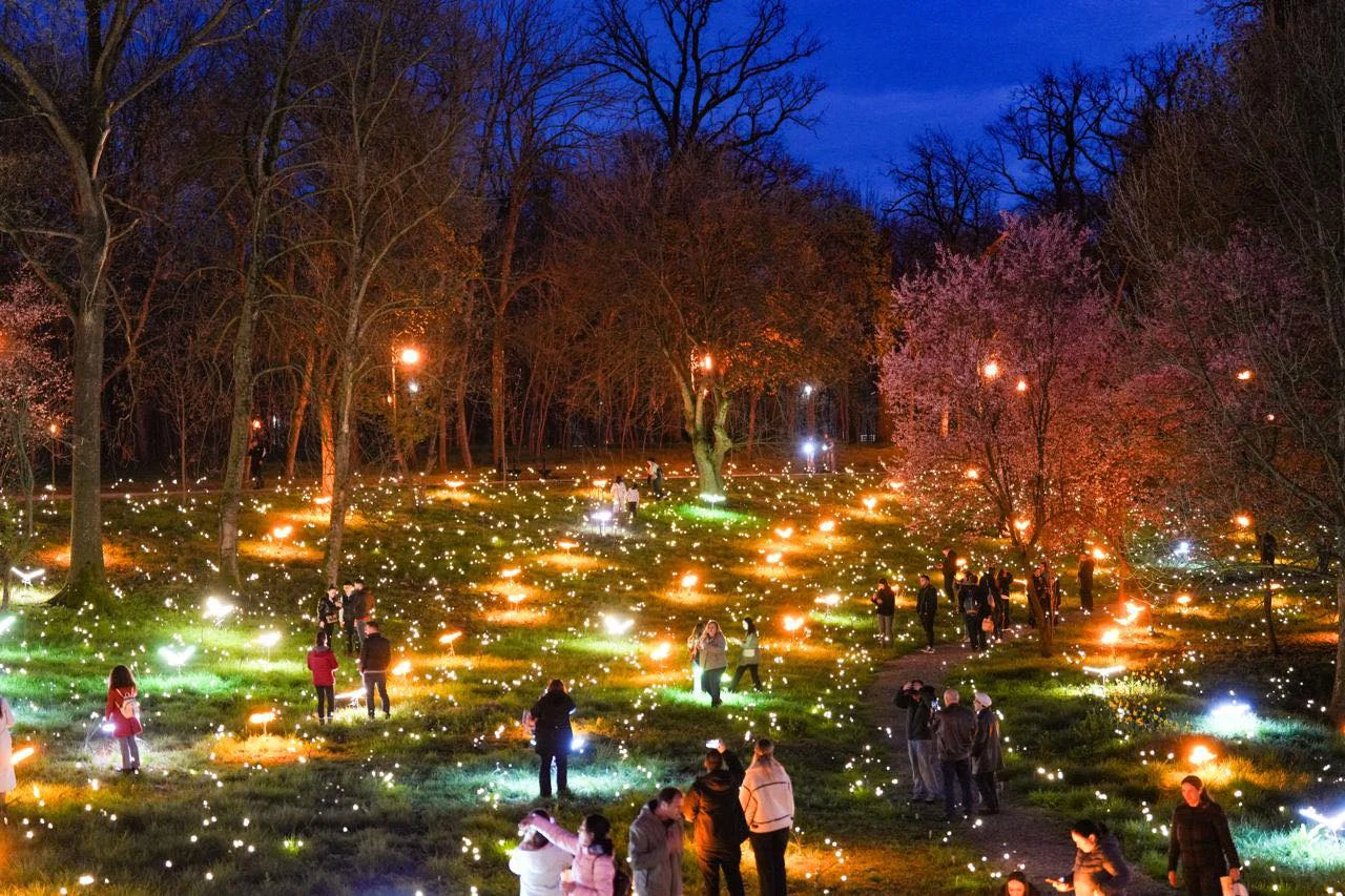 Târgul de Paște de la Craiova. Orașul se transformă într-o lume de poveste: spectacol pe lac și activități pentru întreaga familie