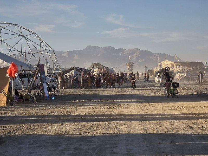 Trei persoane au murit după festivalul Burning Man din SUA. Autoritățile investighează decesele