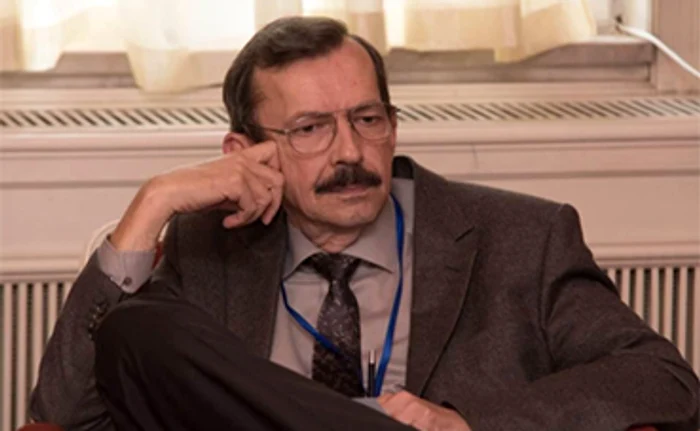 «E o greşeală să spunem că pandemia urmează să se încheie», opinează prof. dr. Emilian Popovici