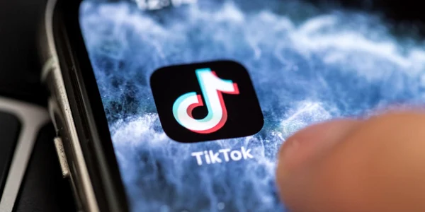 Aplicatia TikTok FOTO EPA-EFE