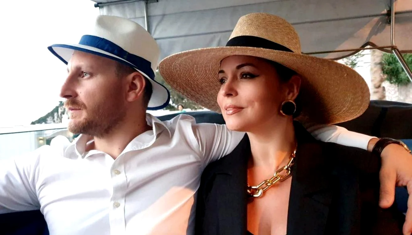 Andreea Marin și Adrian Brâncoveanu, cu pălării la felfoto: Instagram