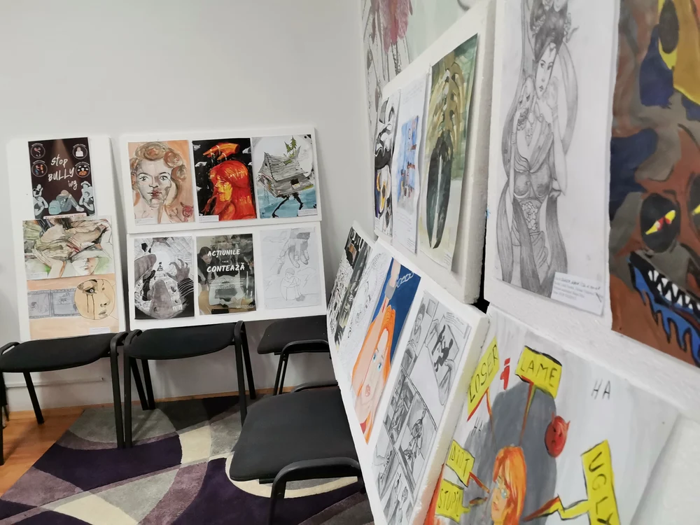 Lucrări premiate în cadrul concursului „Mesajul meu antibullying” FOTO: A.M.