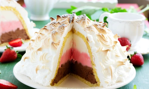 tort alaska shutterstock 649174858 jpg