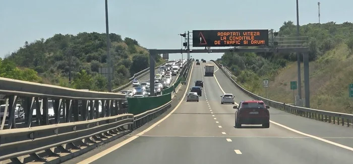 Accident rutier în care au fost implicate patru autoturisme. FOTO: Facebook/ A2-Autostrada Soarelui