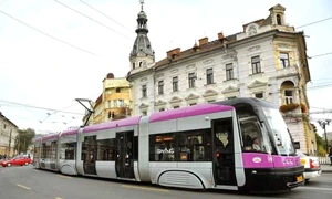 tramvai mov cluj foto;