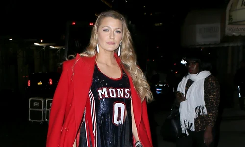 Blake Lively changes clothes as she heads back to her premiere jpeg