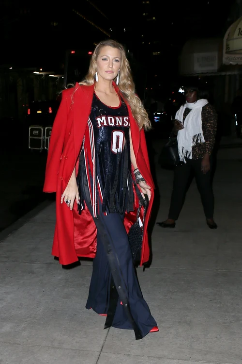 Blake Lively changes clothes as she heads back to her premiere jpeg