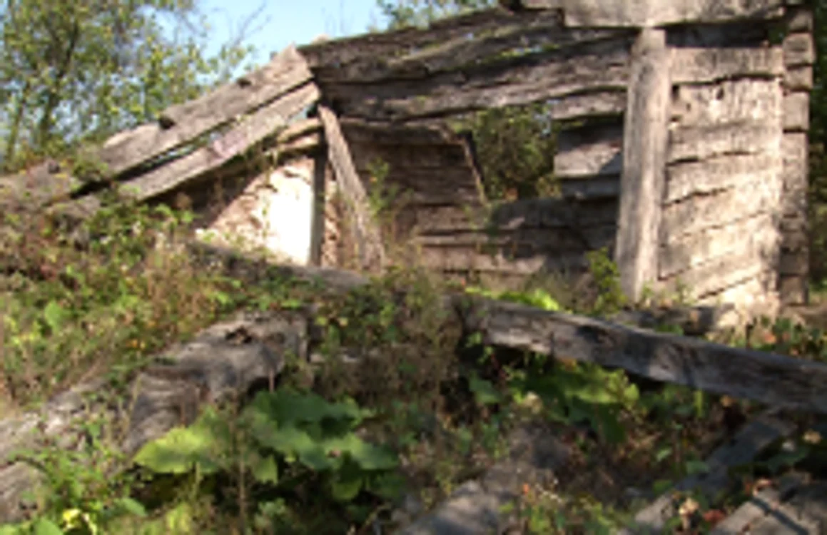 Un perete al casei s-a prăbuşit FOTO Adevărul