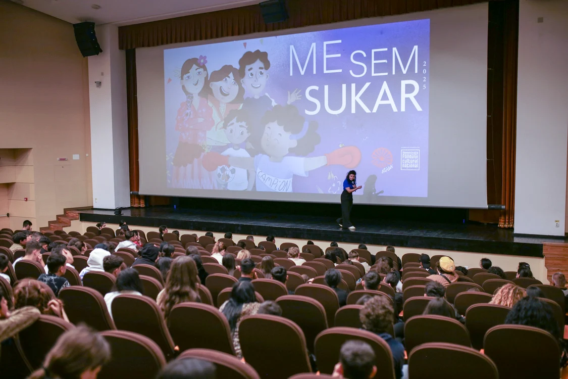 Arta poate fi o formă de apartenență și reziliență pentru tinerii din comunități vulnerabile. 