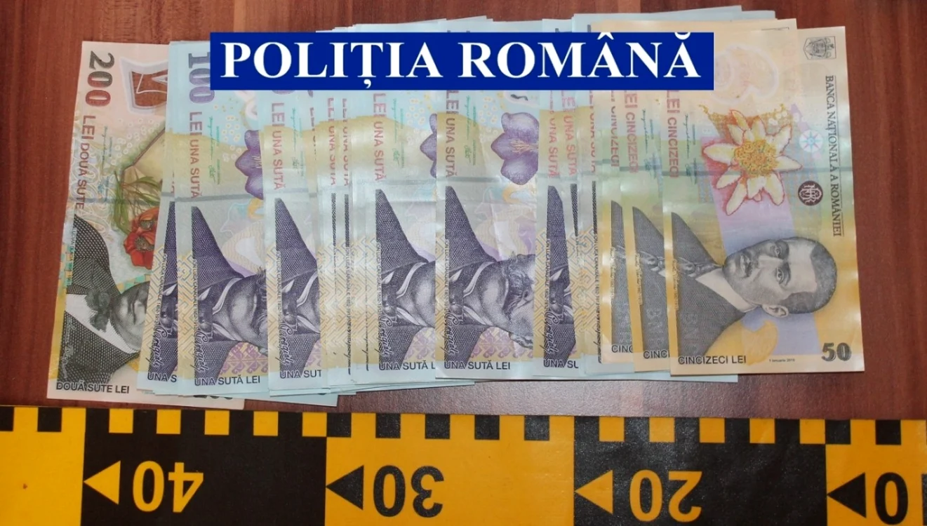 O parte din prejudiciu a fost descoperit în timpul percheziţiilor făcute de poliţişti în casele patronului firmei de construcţii FOTO IJP Prahova