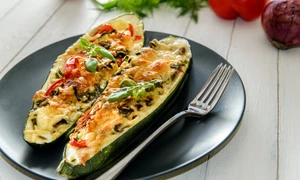 Dovlecei umpluti  Sursa foto shutterstock 1789001060 jpg