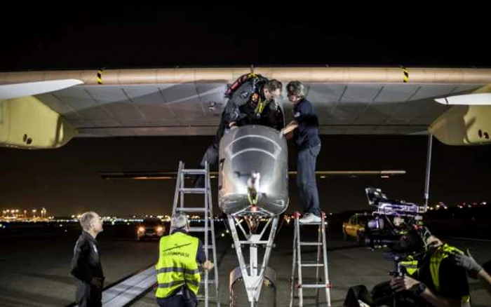 Avionul Solar Impulse a decolat din Washington FOTO solarimpulse.com