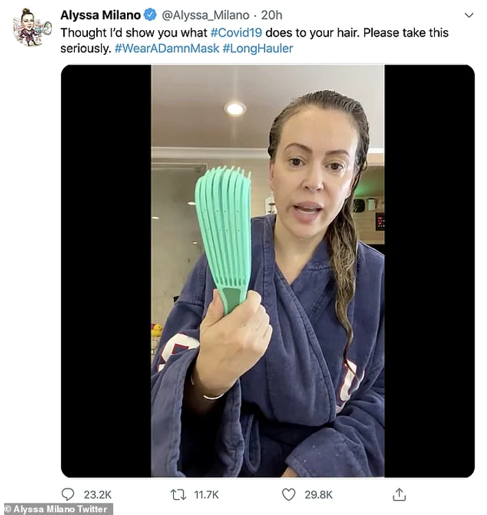 
    Alyssa Milano, de 47 de ani, a arătat lumii întregi cum îi cade părul din cauza COVID-19Foto: Twitter  