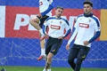 Nicolae Stanciu si Ianis Hagi (Sportpictures) jpg