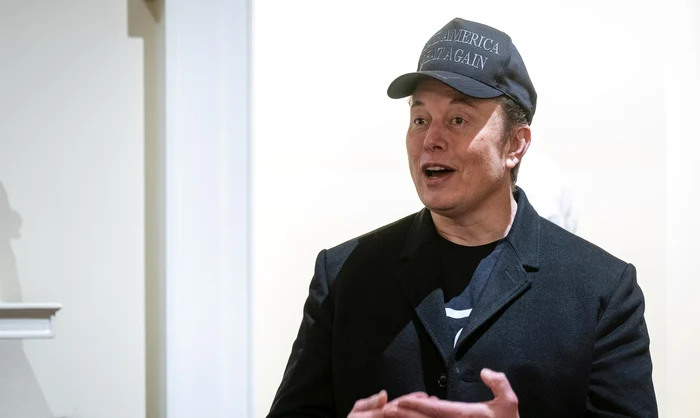 Elon Musk dă în judecată Apple şi OpenA FOTO: Profimedia