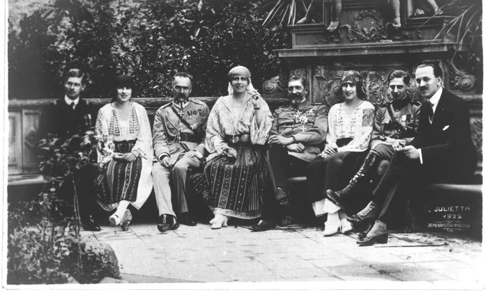 Familia regala in 1922 jpeg