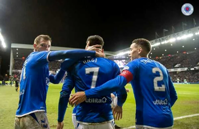 Ianis Hagi (mijloc), la primul său gol pentru Glasgow Rangers FOTO Arhivă personală/Facebook