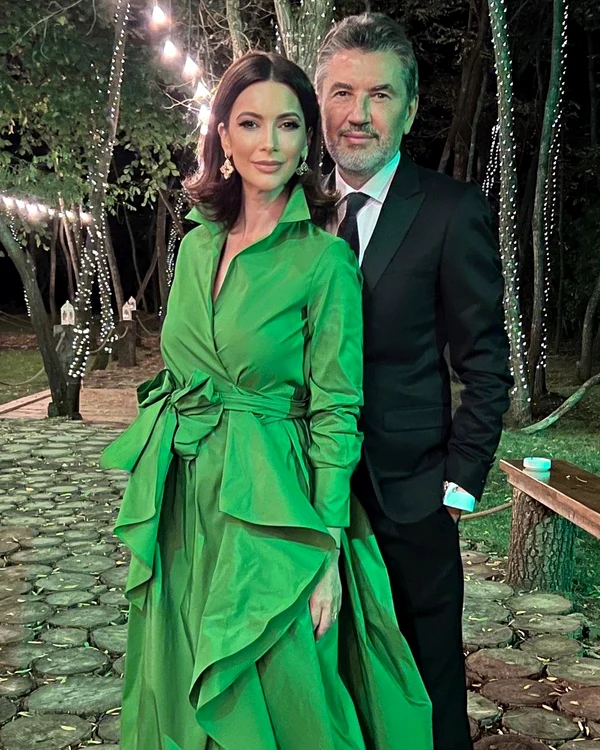 Andreea Berecleanu si Constantin Stan nasi pentru Adrian Oianu Instagram (4) jpg