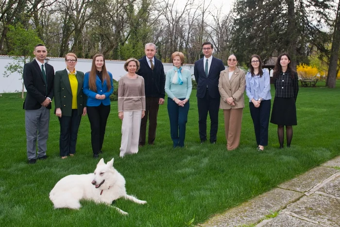 Margareta, Radu și Alma, Foto Daniel Angelescu, Casa Majestății Sale jpg