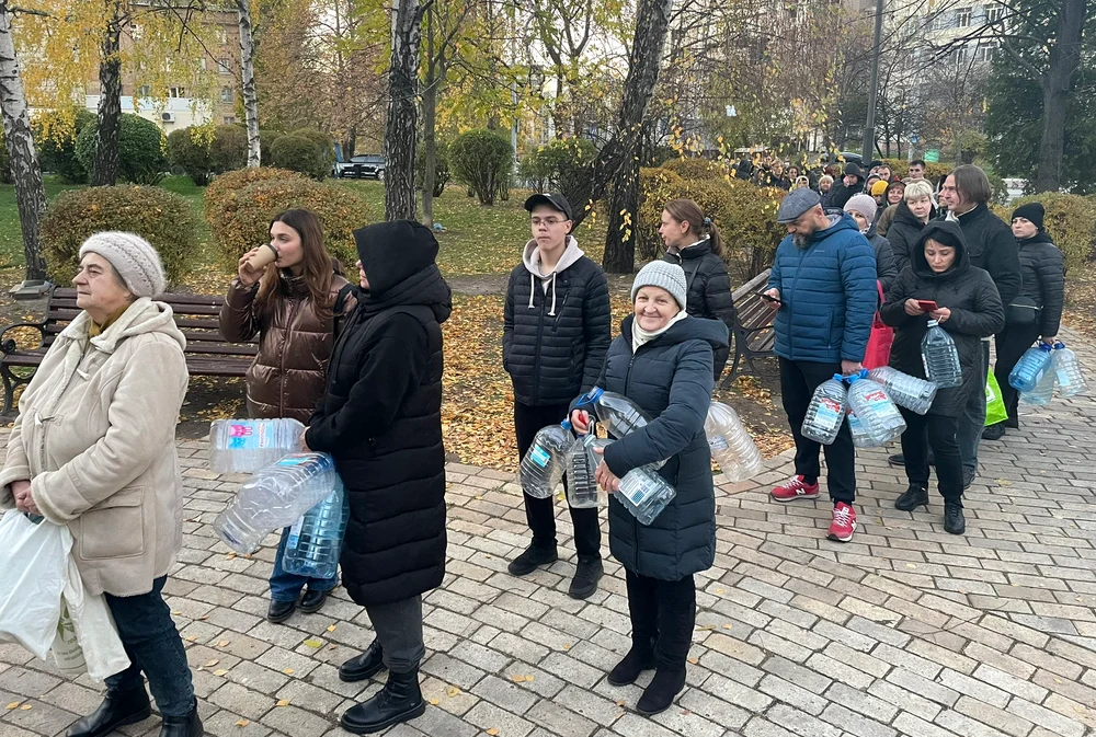 Locuitorii Kievului au rămas fără apă potabilăla robinete