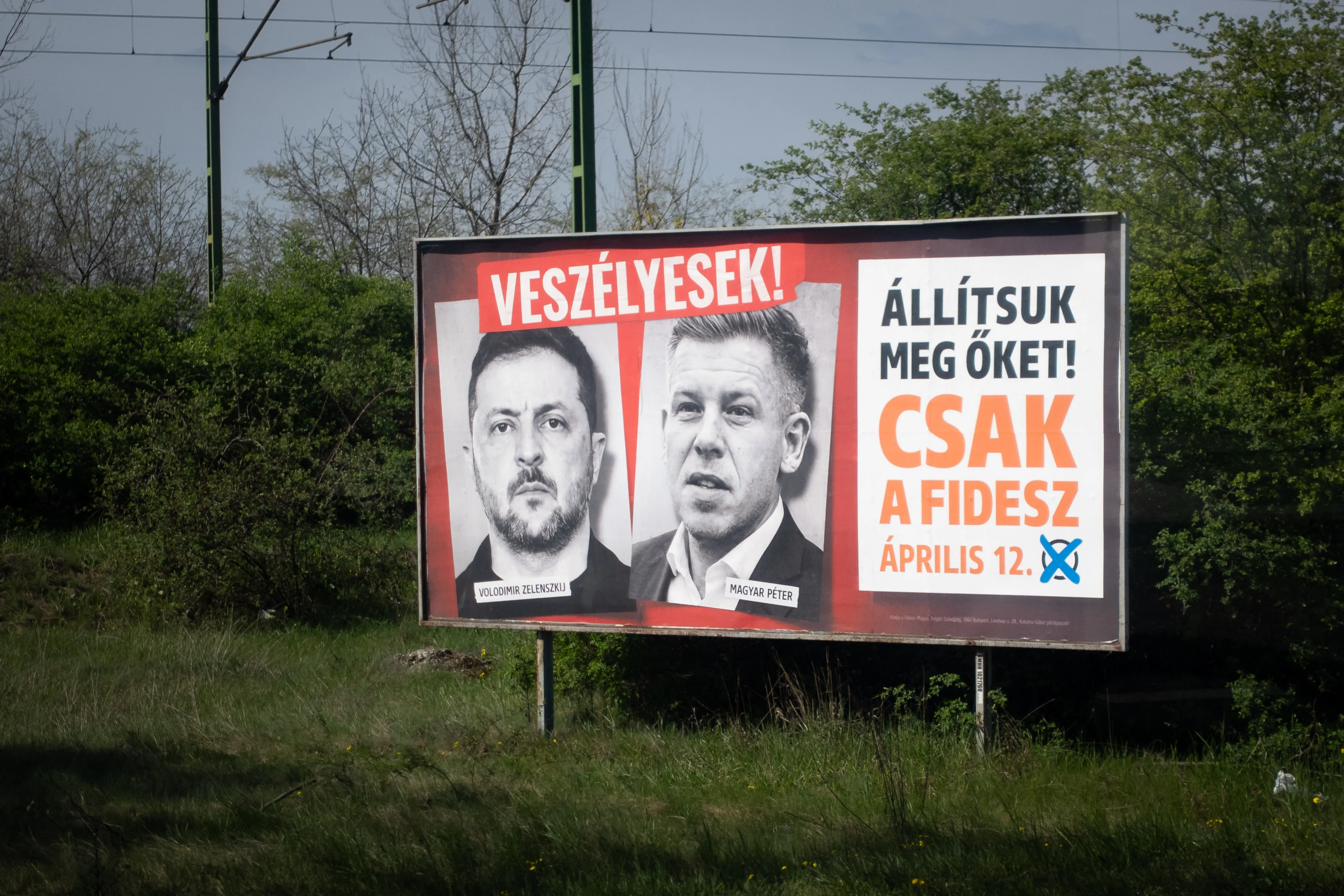 Zelenski îl felicită pe Péter Magyar după victoria din Ungaria: „Suntem pregătiți pentru cooperare”