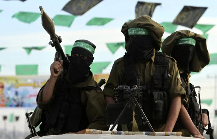 Membri ai Brigăzilor Al-Qassam. Sursa: National