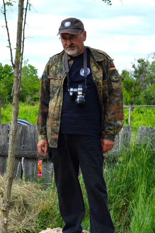 Istoricul Gheorghe Petrov pe șantierul de la Periprava Arhivă personală