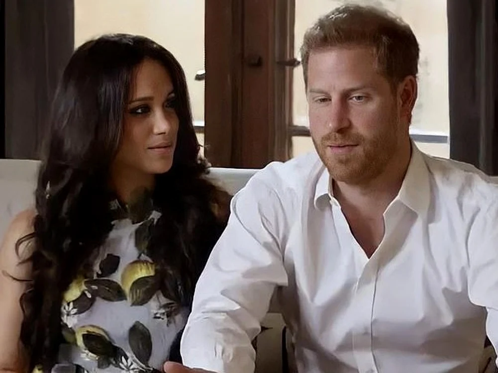 
    Meghan Markle și prințul Harry, la prima lor apariție publică după anunțul celei de-a doua sarcinifoto: captură video/Spotify  