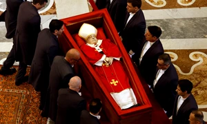sicriu papa gettyimages jpg