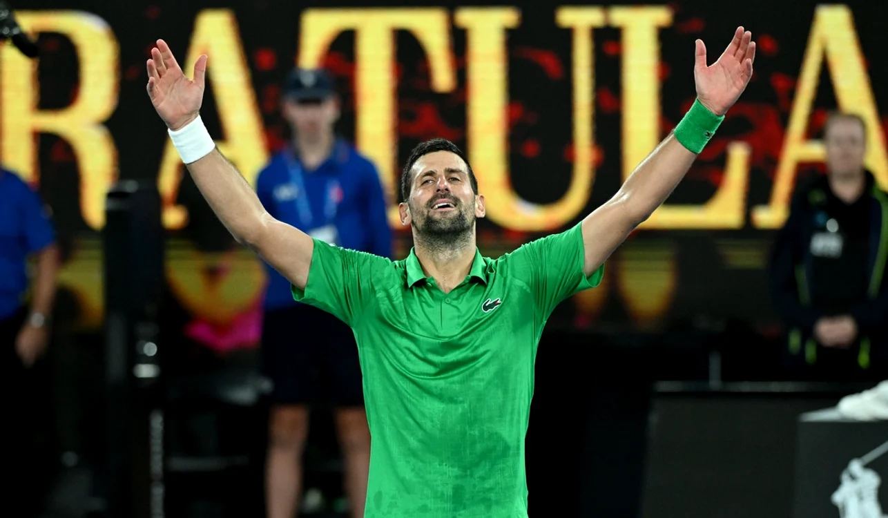 Novak Djoković e în fața unui moment istoric (FOTO: EPA)