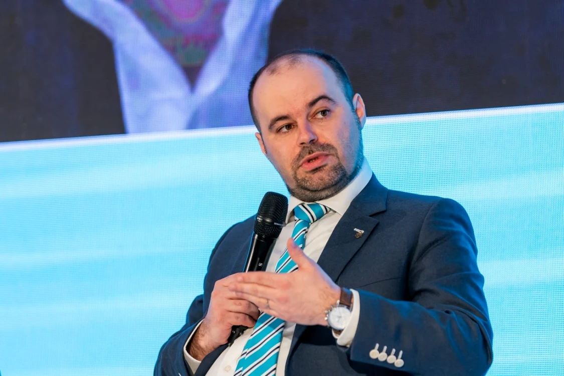 cristian popa membru CA al BNR