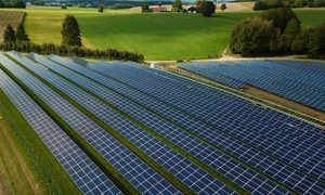 parc fotovoltaic FOTO Costica Dobre jpg