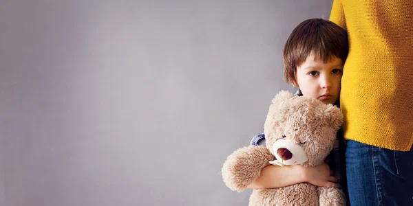 copil deprimat foto Shutterstock jpg
