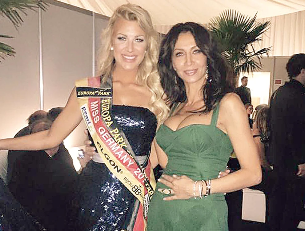 Răduleasca s-a pozat alături de Vivien Konca, Miss Germania 2014