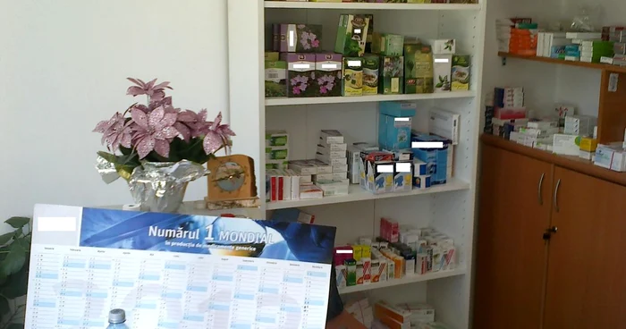 Poliţiştii şi procurorii au descins şi la farmaciile administrate de cei doi medici din Livezi şi Gradiştea. FOTO IPJ Valcea