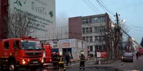 INCENDIU BUCURESTI SECTOR 2 FOTO ISU BIF
