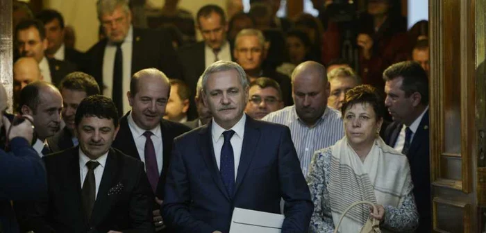 Liviu Dragnea, liderul PSD, caută o soluţie pentru a linişti armata de partid FOTO Mediafax