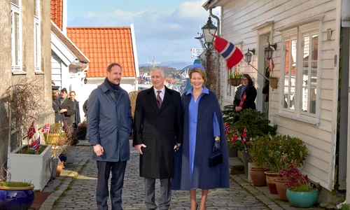 Regina Mathilde și Regele Philippe al Belgiei împreună cu Prințul Moștenitor Haakon,  profimedia 1086463156 jpg